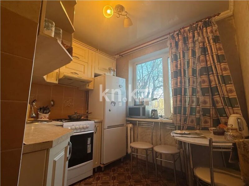 Продажа 3-комнатной квартиры, 58 м² - Продажа трехкомнатных квартир в панельном доме в Караганде - страница 8 фото 4 из 6