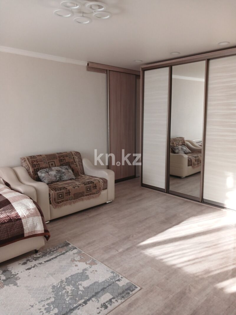 Аренда 1-комнатной квартиры посуточно, 38 м² - Аренда квартир посуточно в Казахстане - страница 11 фото 5 из 19