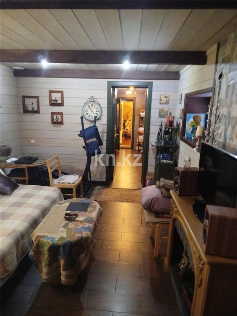 Продажа 10-комнатного дома, 320 м² - Продажа дач в Темиртау фото 17 из 36