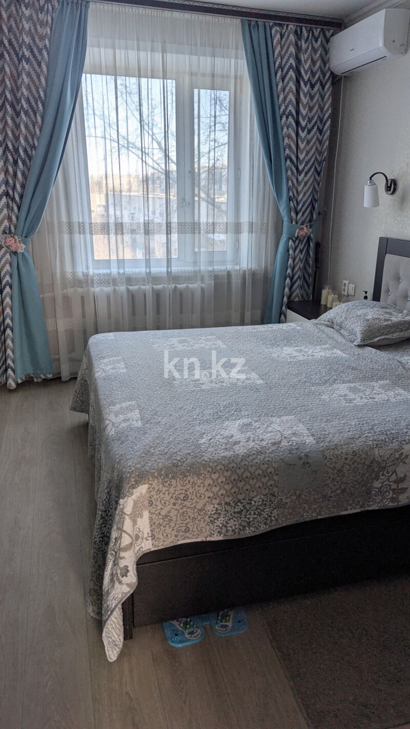 Продажа 4-комнатной квартиры, 77 м² - Продажа четырехкомнатных квартир на Юго-Востоке Караганды фото 3 из 9