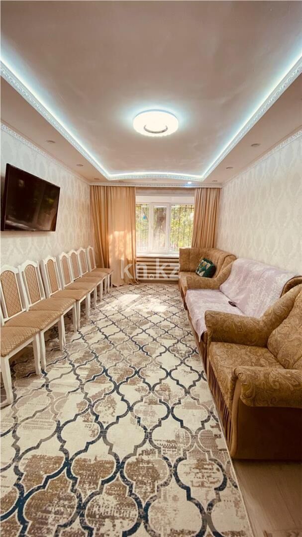 Продажа 3-комнатной квартиры, 58 м² - Продажа трехкомнатных квартир в Майкудуке Караганды - страница 5 фото 1 из 11