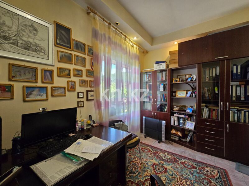 Продажа 5-комнатного дома, 209 м² - Продажа зданий в Усть-Каменогорске фото 38 из 40