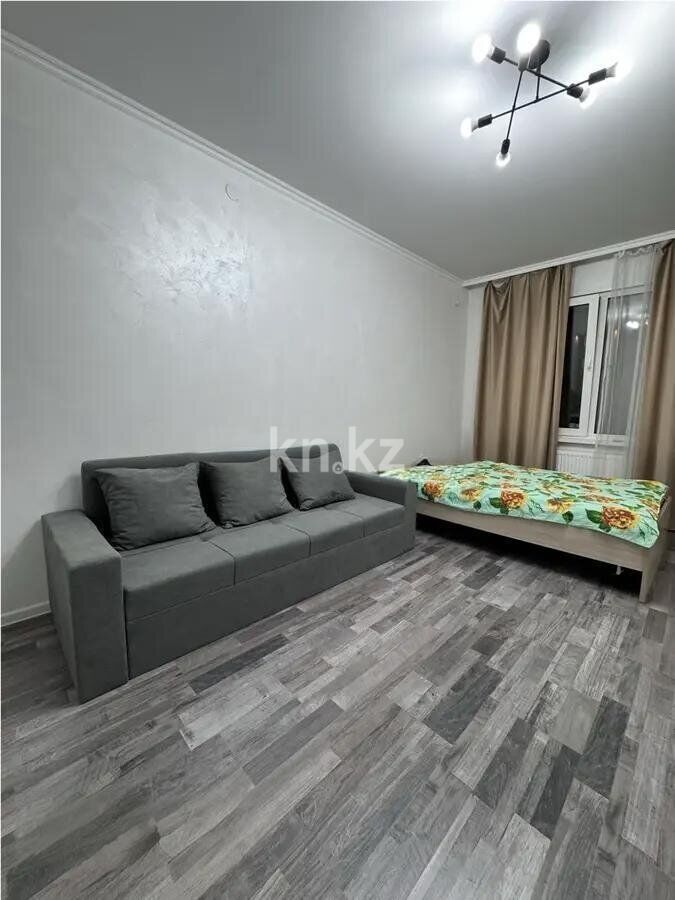 Продажа 1-комнатной квартиры, 38 м² - Продажа однокомнатных квартир в блочном доме в Казахстане - страница 3 фото 1 из 4