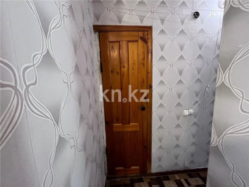 Продажа 3-комнатной квартиры, 50 м² - Продажа трехкомнатных квартир в Караганде - страница 4 фото 8 из 17