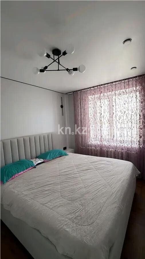 Продажа 4-комнатной квартиры, 100 м² - Продажа четырехкомнатных квартир в кирпичном доме в Казахстане фото 2 из 4