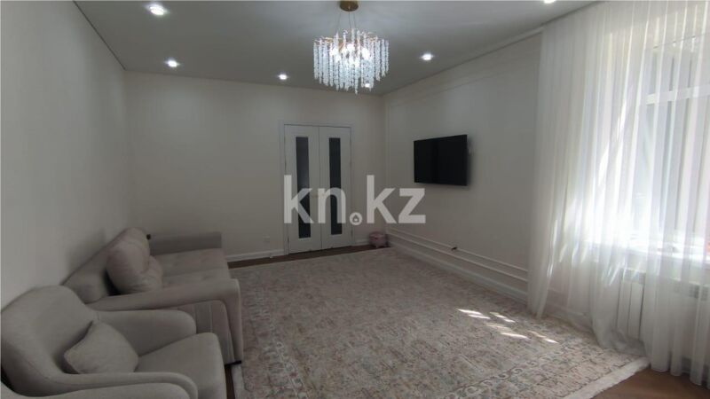 Продажа 4-комнатной квартиры, 118 м² - Продажа четырехкомнатных квартир в кирпичном доме в Караганде - страница 3 фото 8 из 30