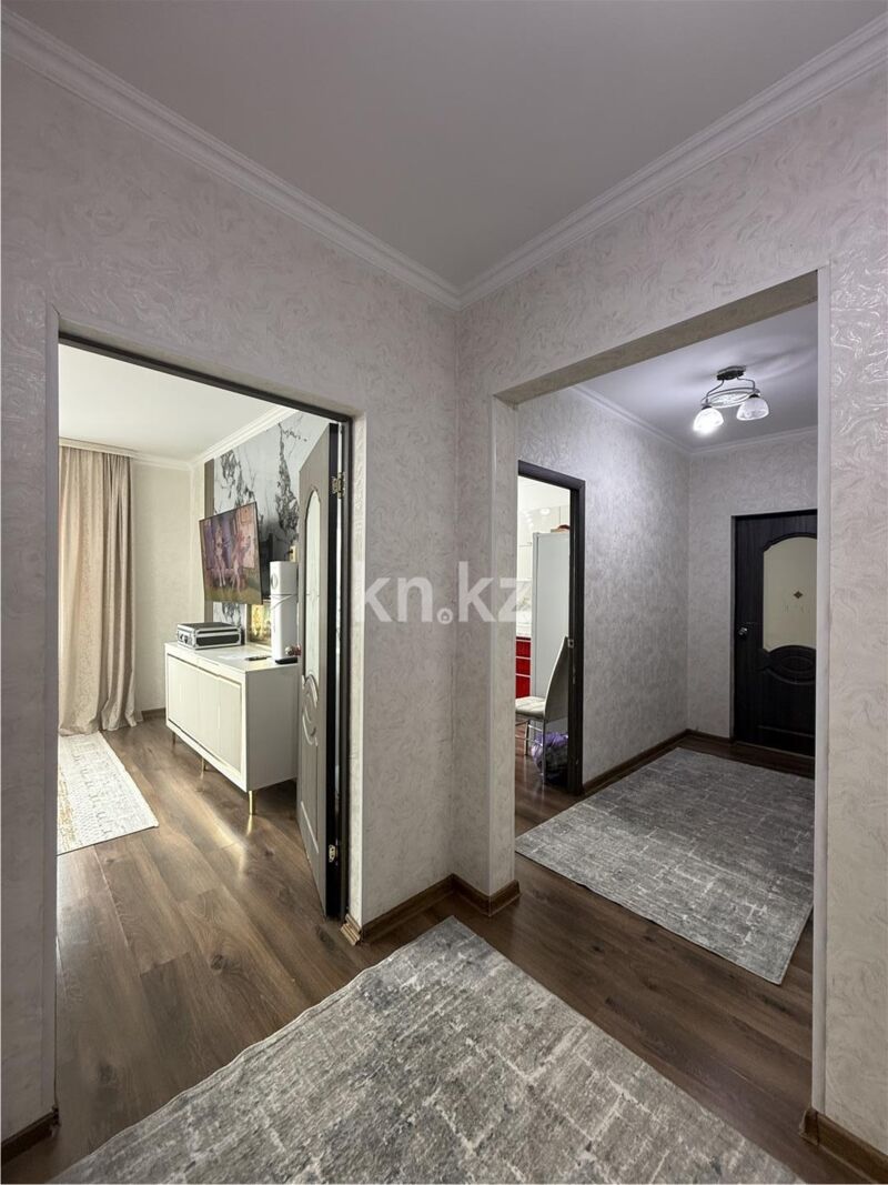 Продажа 2-комнатной квартиры, 64 м² - Продажа двухкомнатных квартир в панельном доме в Караганде - страница 8 фото 12 из 14