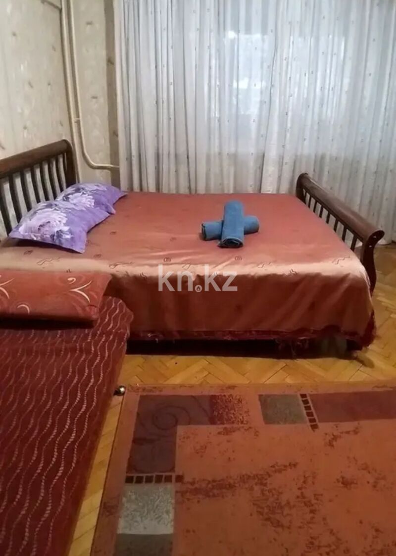 Аренда 1-комнатной квартиры посуточно, 42 м² - Аренда однокомнатных квартир посуточно в Алмалинском р-не Алматы фото 1 из 5