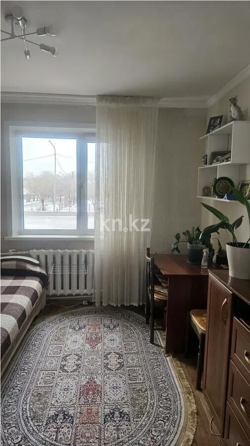 Продажа 3-комнатной квартиры, 48 м² - Продажа трехкомнатных квартир в Майкудуке Караганды - страница 9 фото 2 из 6