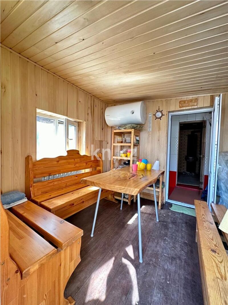 Продажа 6-комнатного дома, 230 м² - Продажа домов, коттеджей в Караганде - страница 6 фото 28 из 33