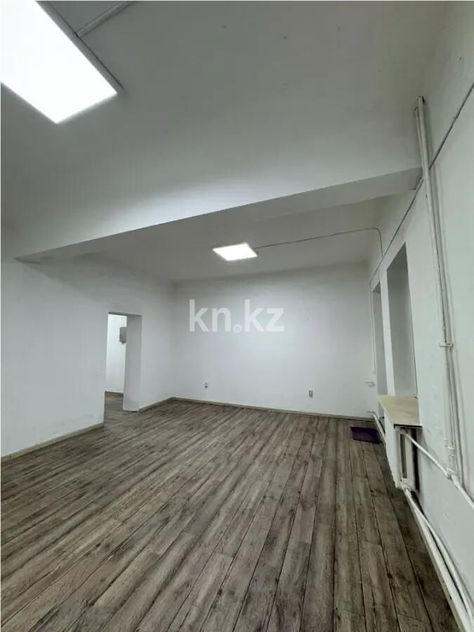 Продажа 3-комнатной квартиры, 55 м² - Продажа трехкомнатных квартир в Алмалинском р-не Алматы - страница 17 фото 3 из 4