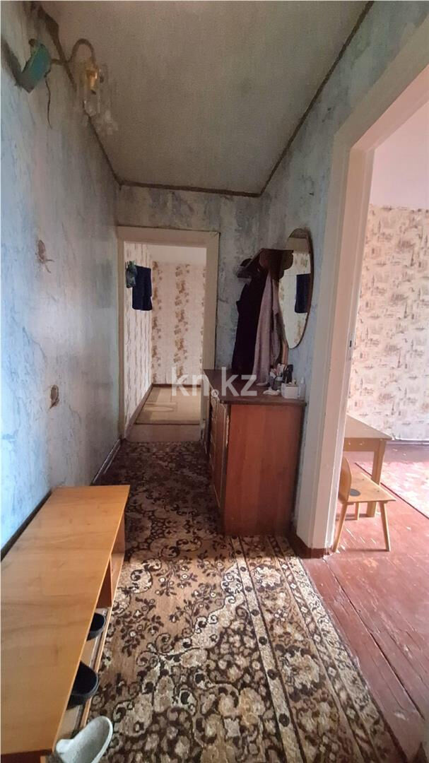 Продажа 4-комнатной квартиры, 60 м² - Продажа четырехкомнатных квартир в панельном доме в Караганде - страница 6 фото 11 из 12