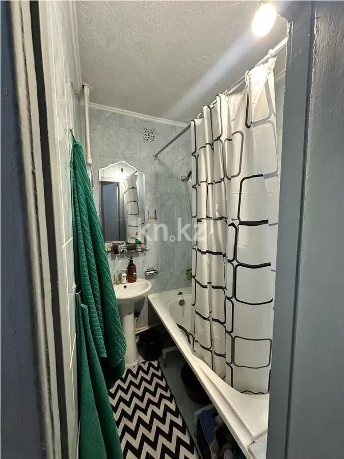 Продажа 4-комнатной квартиры, 70 м² - Продажа четырехкомнатных квартир в кирпичном доме в Караганде - страница 3 фото 5 из 7