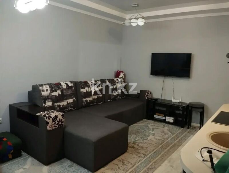 Продажа 2-комнатной квартиры, 37 м² - Продажа двухкомнатных квартир в Алатауском р-не Алматы - страница 20 фото 1 из 3