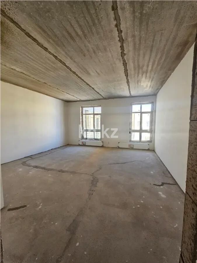 Продажа 4-комнатной квартиры, 130 м² - Продажа четырехкомнатных квартир в кирпичном доме в Казахстане - страница 17 фото 1 из 8