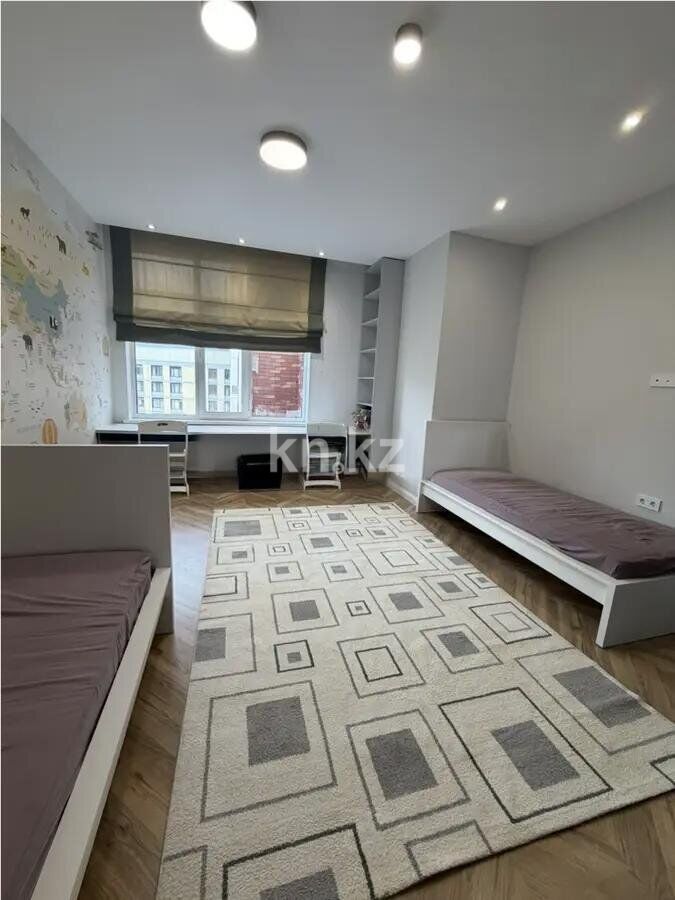 Продажа 4-комнатной квартиры, 130 м² - Продажа квартир в блочном доме в Астане - страница 7 фото 4 из 9
