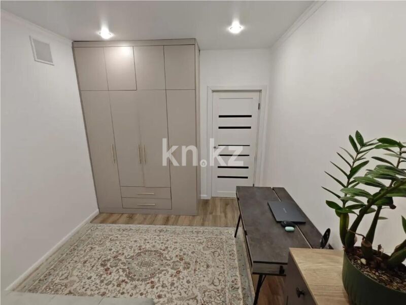 Продажа 2-комнатной квартиры, 42 м² - Продажа двухкомнатных квартир в р-не Сарайшык Астаны фото 3 из 6
