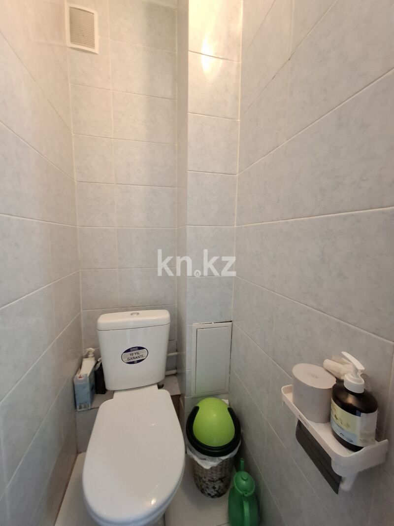 Продажа 3-комнатной квартиры, 64 м² - Продажа трехкомнатных квартир в Майкудуке Караганды - страница 8 фото 23 из 29