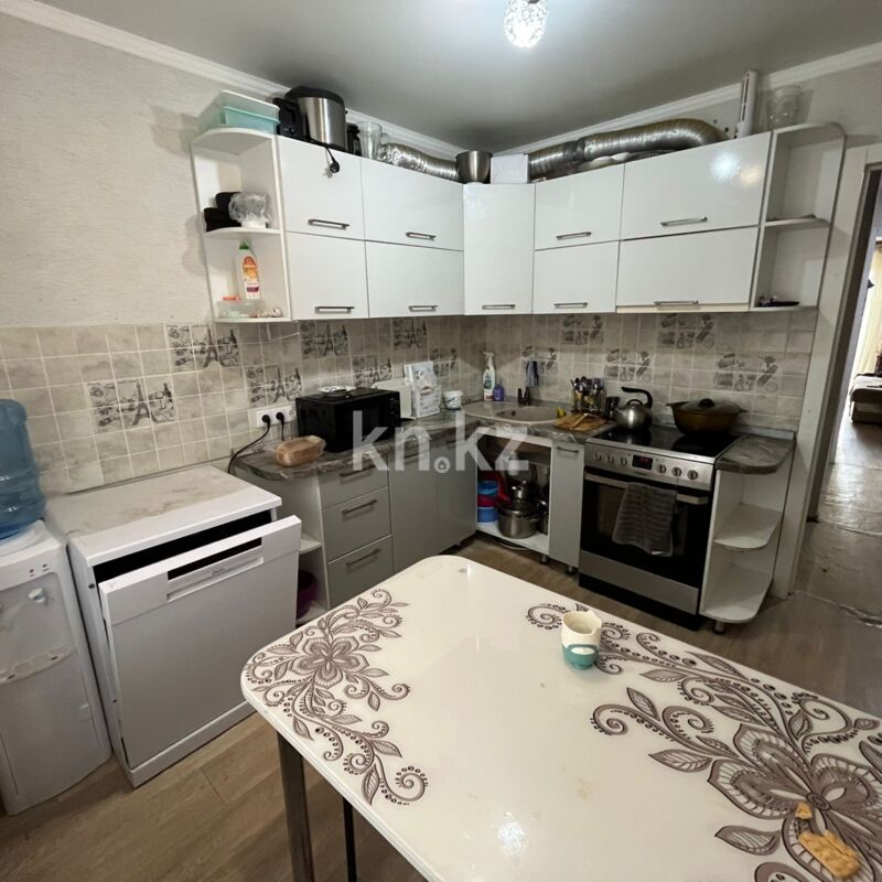 Продажа 3-комнатной квартиры, 63 м² - Продажа квартир на Юго-Востоке Караганды - страница 49 фото 4 из 8