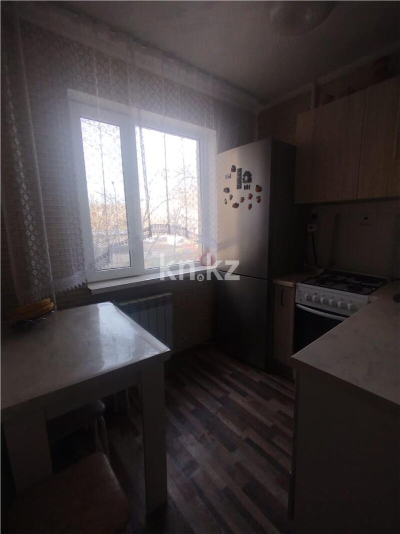 Продажа 3-комнатной квартиры, 47 м² - Продажа трехкомнатных квартир в Майкудуке Караганды - страница 5 фото 4 из 7