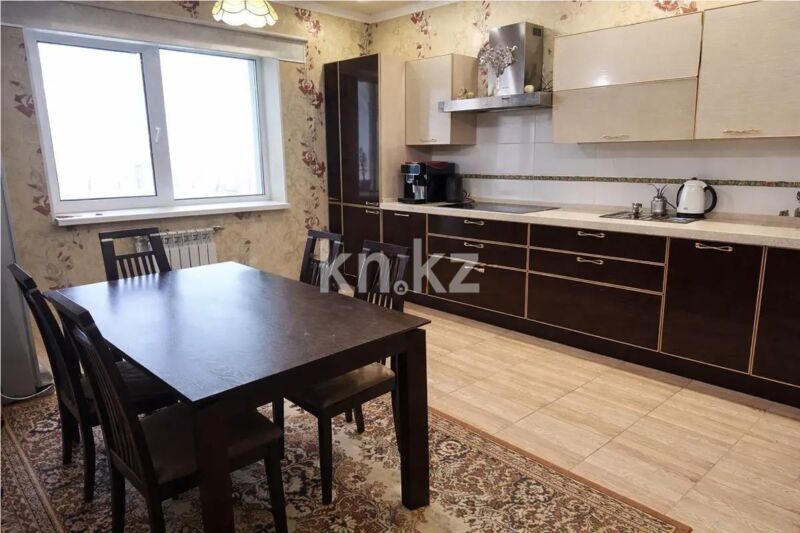 Продажа 4-комнатной квартиры, 140 м² - Продажа четырехкомнатных квартир в кирпичном доме в Казахстане - страница 13 фото 4 из 5