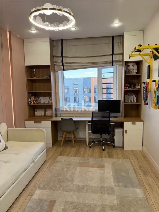 Продажа 4-комнатной квартиры, 90 м² - Продажа четырехкомнатных квартир в кирпичном доме в Казахстане - страница 20 фото 3 из 6