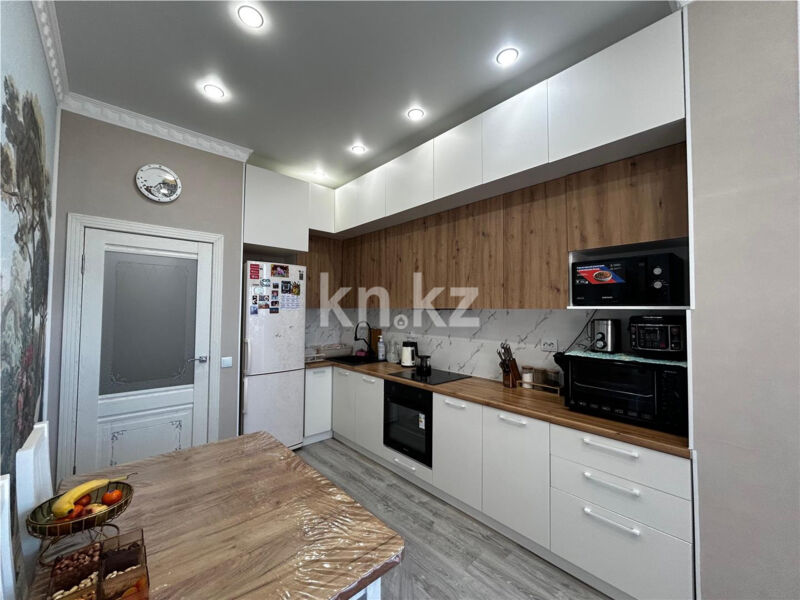 Продажа 4-комнатной квартиры, 91 м² - Продажа четырехкомнатных квартир в монолитно-каркасном доме в Караганде фото 3 из 20