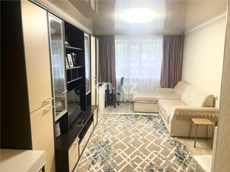 Продажа 3-комнатной квартиры, 51 м² - Продажа трехкомнатных квартир в Майкудуке Караганды - страница 3 фото 1 из 8