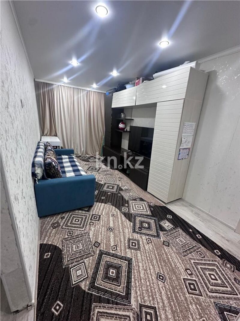 Продажа 2-комнатной квартиры, 42 м² - Продажа двухкомнатных квартир в панельном доме в Караганде - страница 15 фото 1 из 4