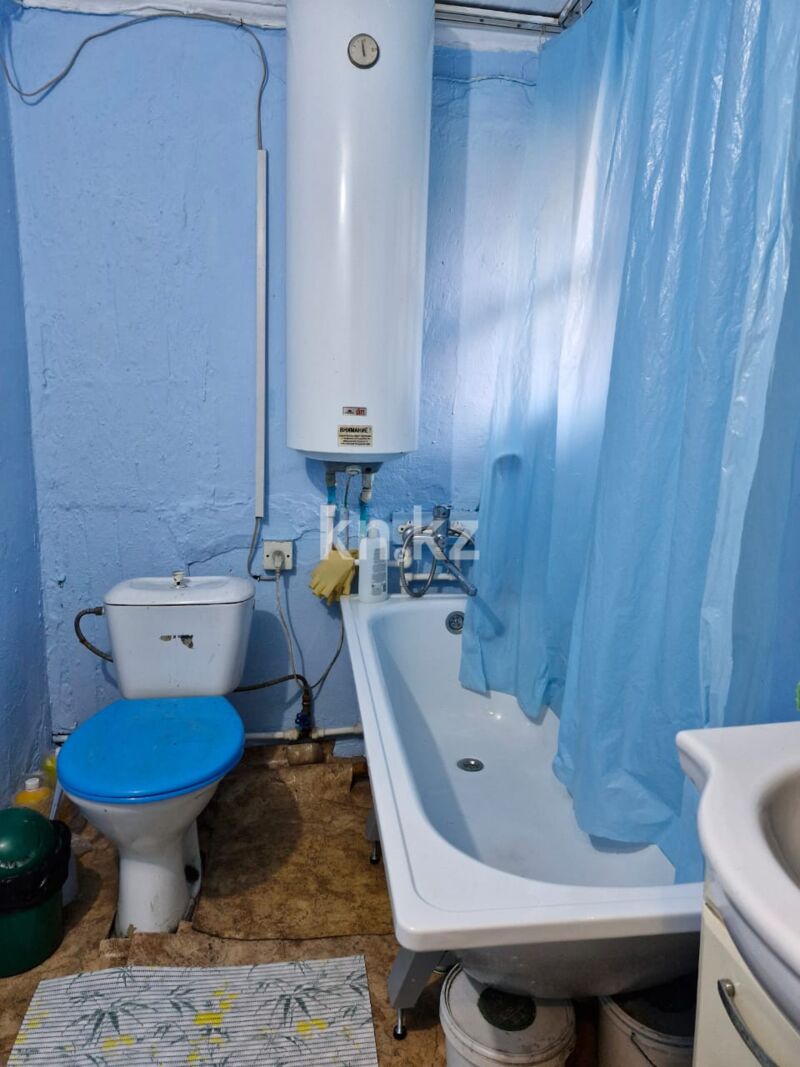 Продажа 4-комнатного дома, 56 м² - Продажа домов, коттеджей в Караганде - страница 3 фото 8 из 14
