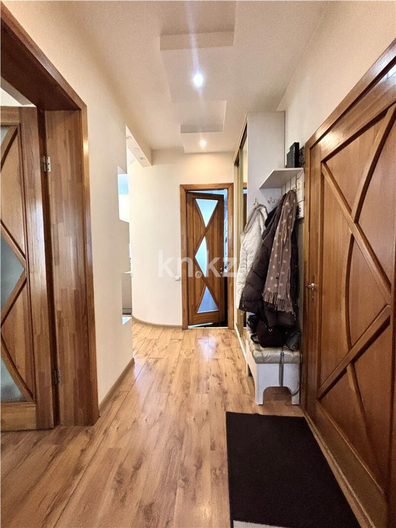 Продажа 2-комнатной квартиры, 56 м² - Продажа квартир в Михайловке Караганды - страница 6 фото 21 из 25