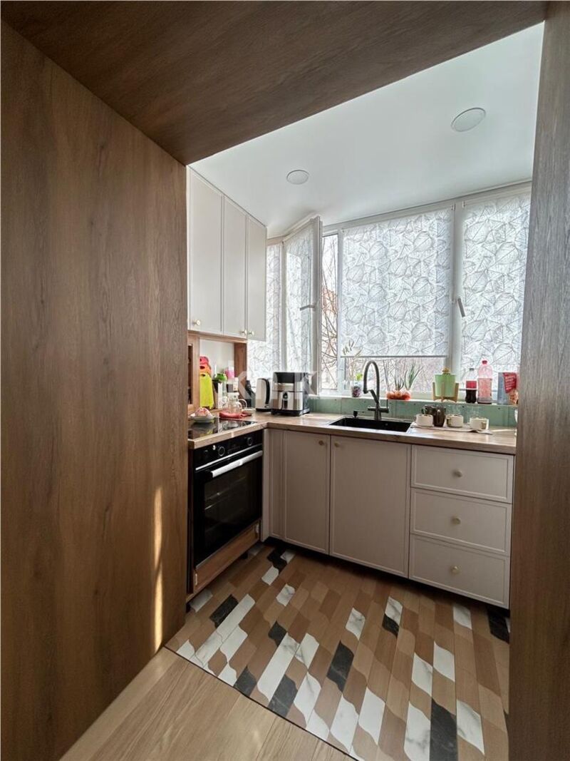 Продажа 4-комнатной квартиры, 75 м² - Продажа четырехкомнатных квартир в кирпичном доме в Казахстане - страница 22 фото 5 из 16