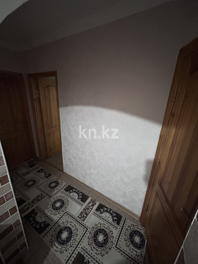 Продажа 4-комнатной квартиры, 80 м² - Продажа четырехкомнатных квартир в Караганде - страница 2 фото 9 из 13