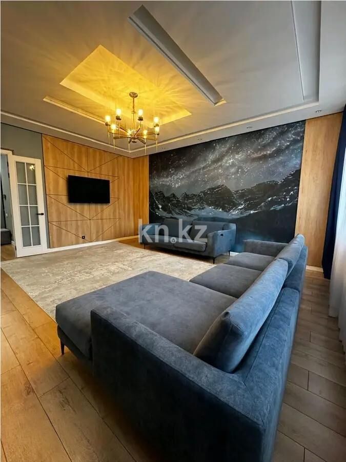 Продажа 4-комнатной квартиры, 127.6 м² - Продажа четырехкомнатных квартир в блочном доме в Казахстане - страница 8 фото 1 из 7