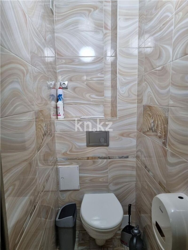 Продажа 4-комнатной квартиры, 90 м² - Продажа четырехкомнатных квартир в кирпичном доме в Караганде - страница 4 фото 12 из 20