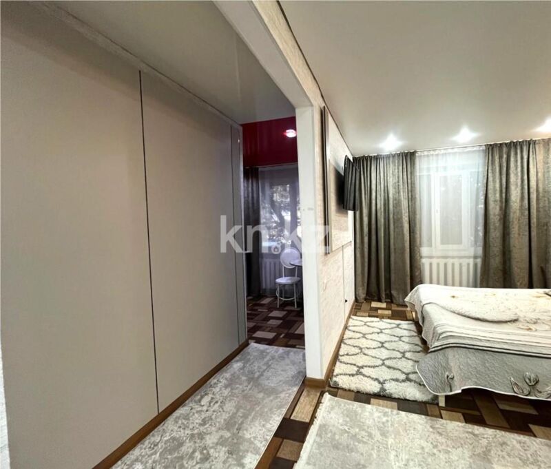 Продажа 1-комнатной квартиры, 31 м² - Продажа однокомнатных квартир в панельном доме в Караганде - страница 8 фото 4 из 6