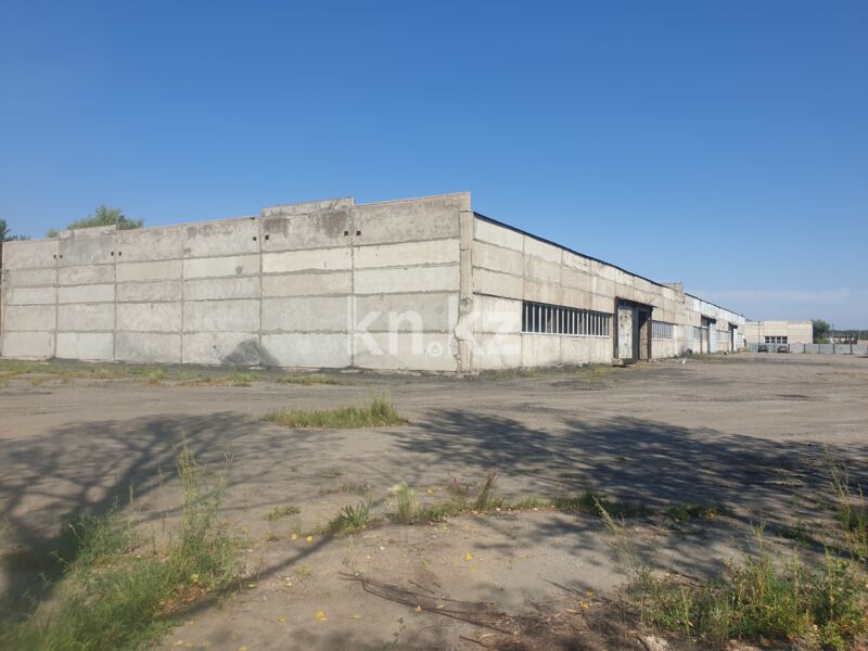 Продажа базы, 4500 м² - Аренда квартир посуточно в Павлодаре фото 1 из 10