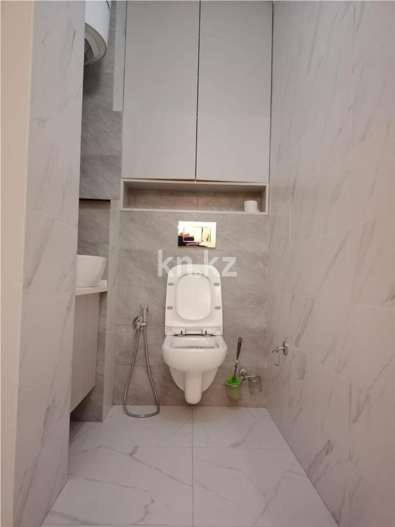 Продажа 3-комнатной квартиры, 91 м² - Продажа трехкомнатных квартир на Юго-Востоке Караганды - страница 24 фото 9 из 12
