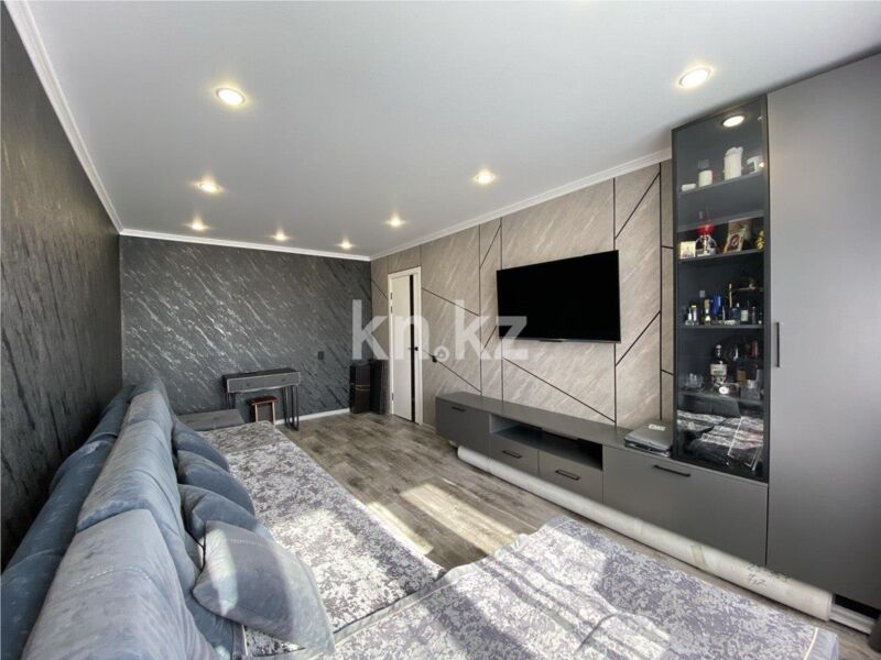 Продажа 2-комнатной квартиры, 50 м² - Продажа двухкомнатных квартир в панельном доме в Темиртау - страница 10 фото 3 из 19