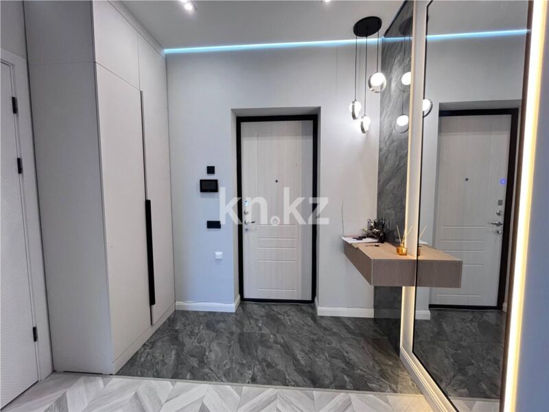 Продажа 2-комнатной квартиры, 63 м² - Продажа двухкомнатных квартир в монолитно-каркасном доме в Караганде - страница 3 фото 4 из 24