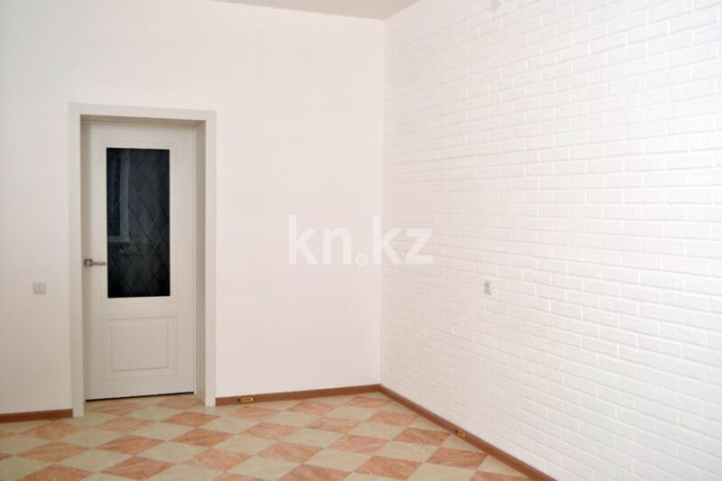 Продажа 3-комнатной квартиры, 120 м² - Продажа квартир в кирпичном доме в Казахстане - страница 16 фото 4 из 17