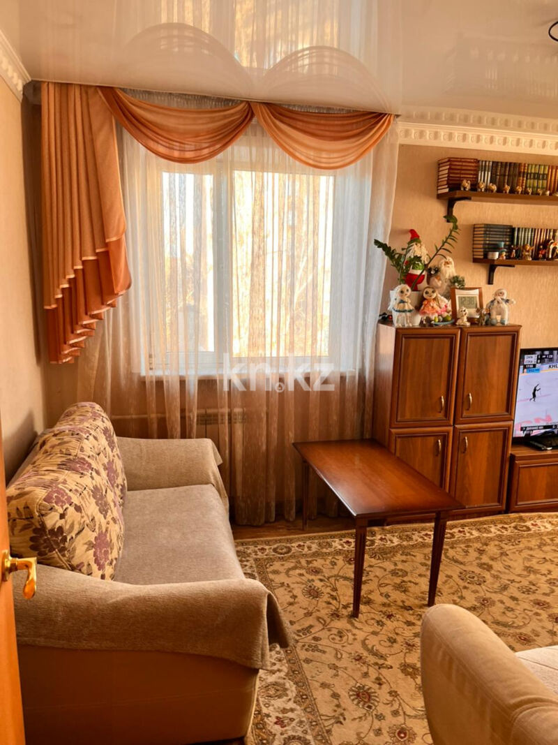 Продажа 3-комнатной квартиры, 63 м² - Продажа квартир в районе Юго-Восток в Караганде фото 1 из 15