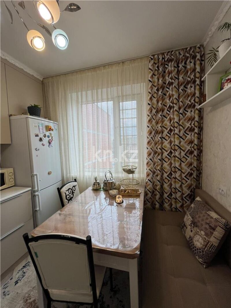 Продажа 2-комнатной квартиры, 54 м² - Продажа офисных и торговых помещений в Жезказгане фото 15 из 22
