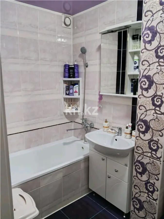 Продажа 4-комнатной квартиры, 63 м² - Продажа четырехкомнатных квартир в панельном доме в Караганде - страница 5 фото 3 из 3