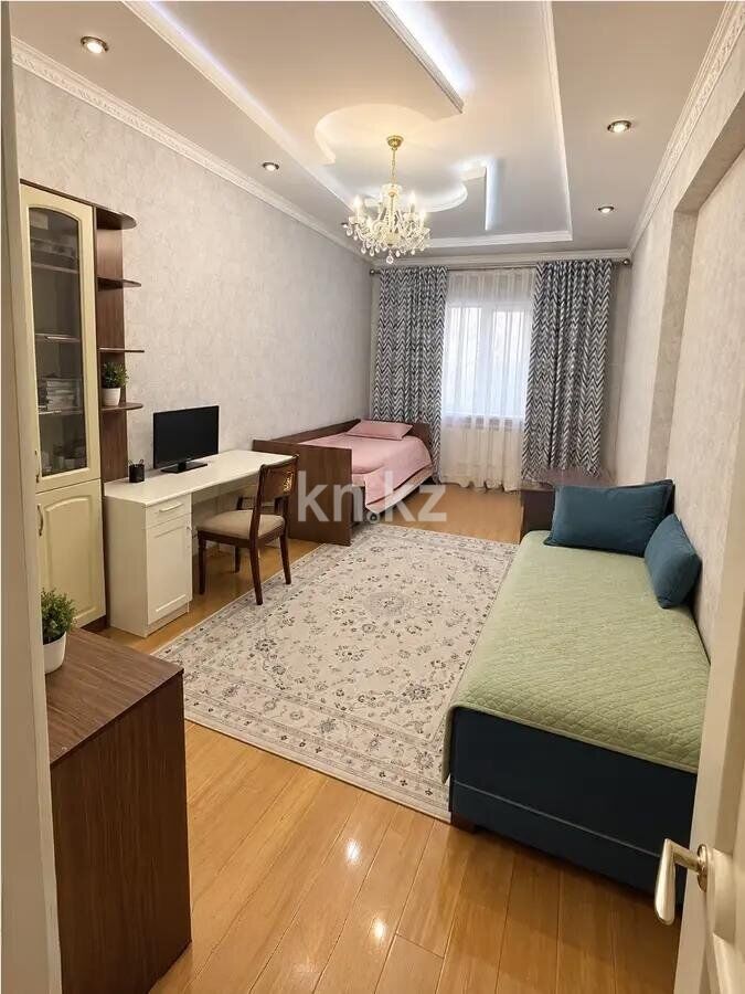 Продажа 3-комнатной квартиры, 127 м² - Продажа трехкомнатных квартир в р-не Байконур Астаны фото 1 из 4