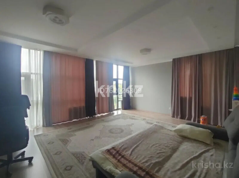 Продажа 3-комнатной квартиры, 145.4 м² - Продажа квартир в районе Михайловка в Караганде фото 7 из 12