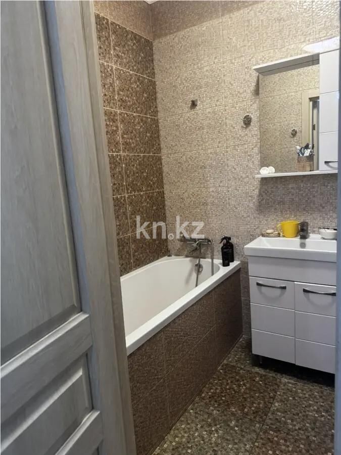 Продажа 3-комнатной квартиры, 81 м² - Аренда гаражей в Атырау фото 4 из 6