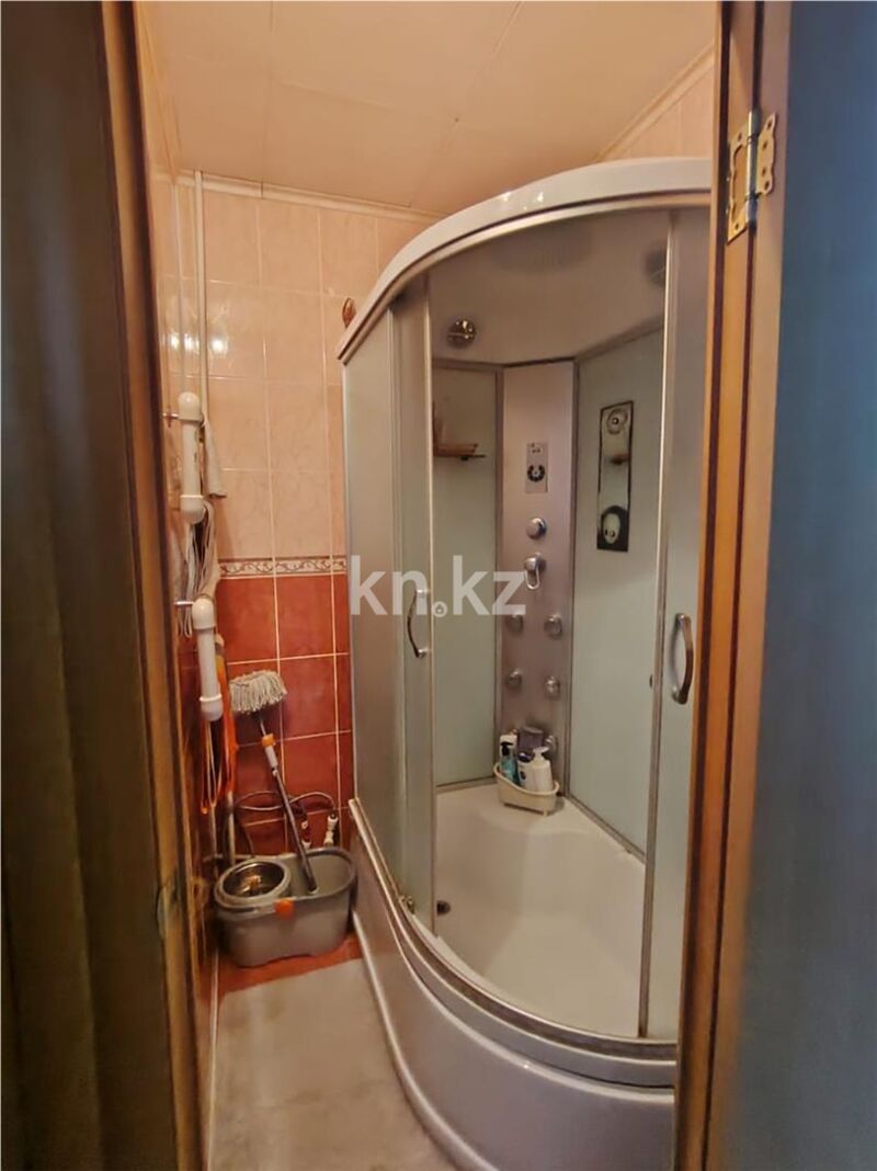 Продажа 2-комнатной квартиры, 44 м² - Продажа двухкомнатных квартир в панельном доме в Темиртау - страница 7 фото 8 из 12