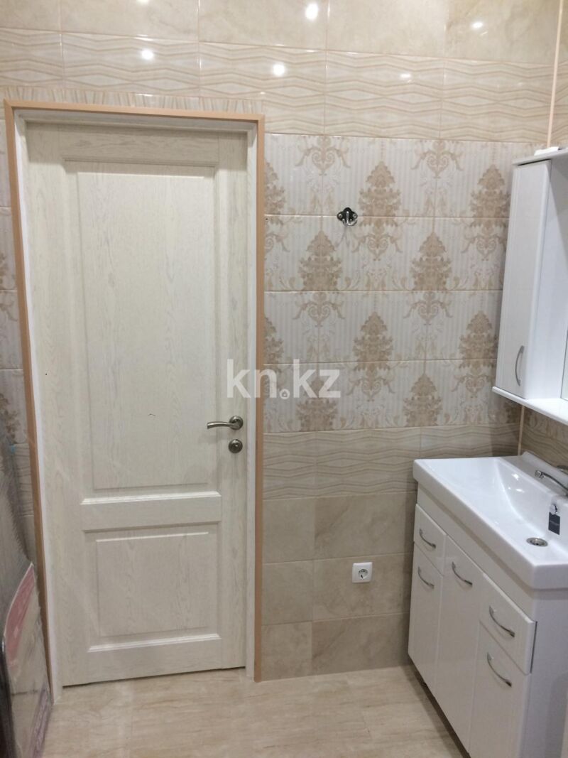 Аренда 2-комнатной квартиры, 87 м² - Аренда двухкомнатных квартир помесячно в Казахстане - страница 2 фото 16 из 18