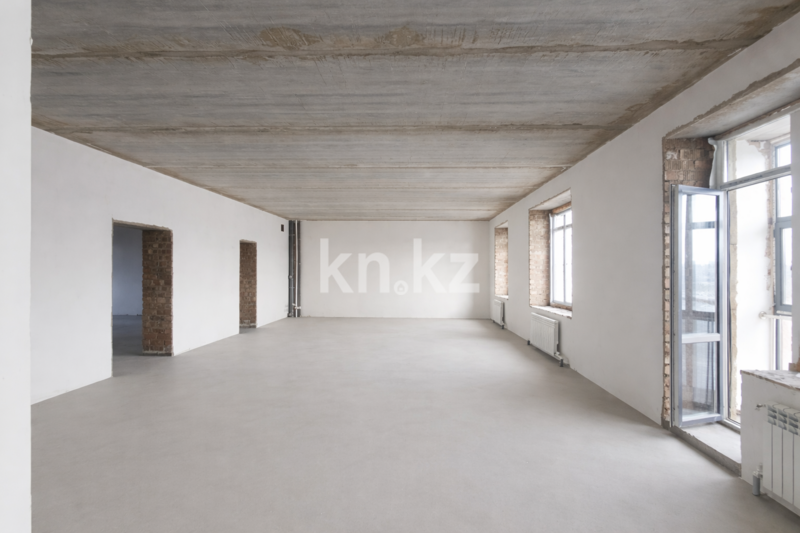 Продажа 4-комнатной квартиры, 133 м² - Продажа четырехкомнатных квартир в кирпичном доме в Караганде - страница 8 фото 6 из 12